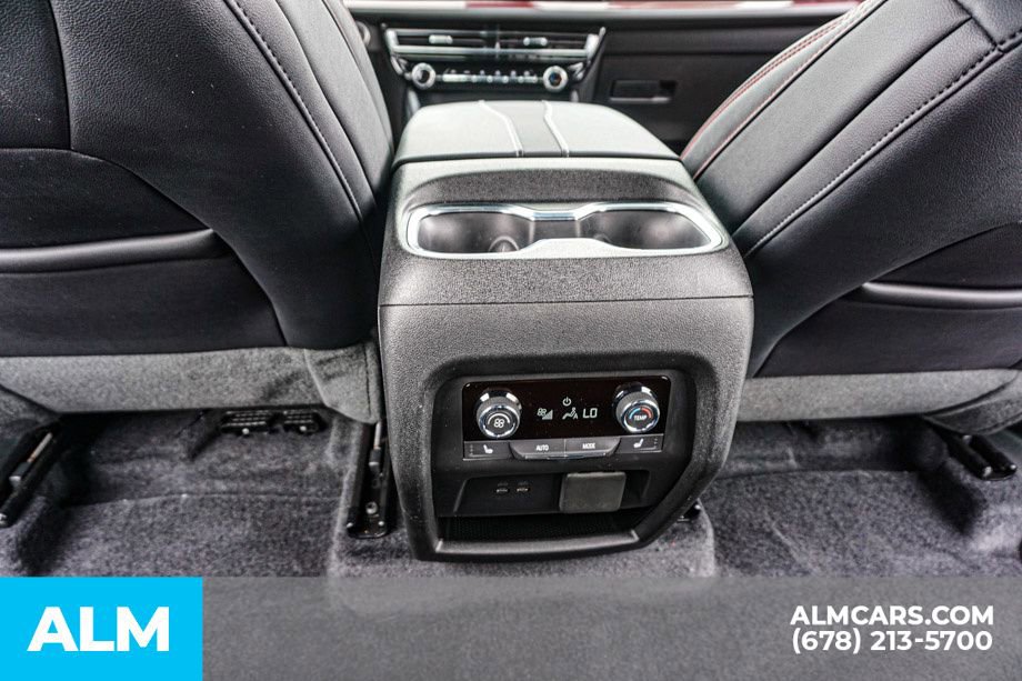 Used 2026 Chevrolet Traverse RS w/ LPO, Floor Liner Package AWD/4WD image 34