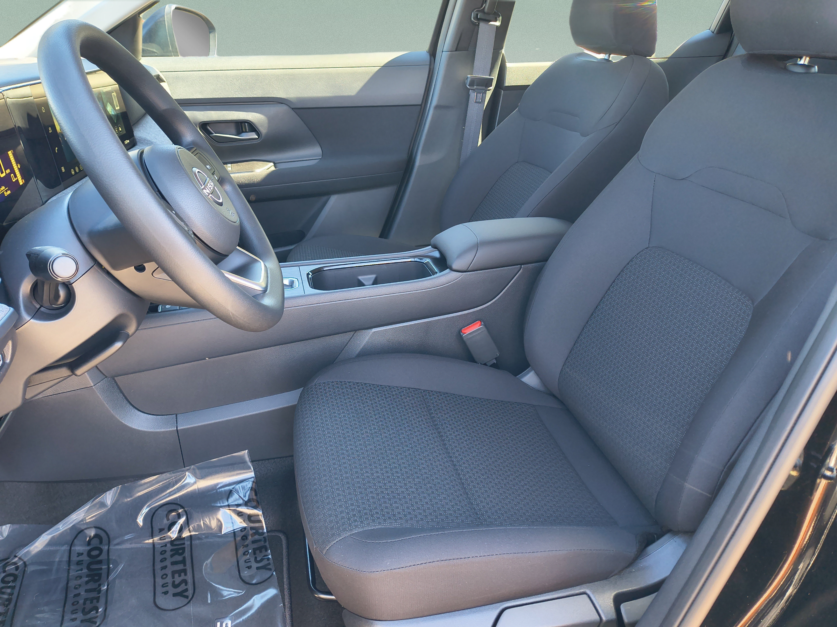 New 2027 Nissan Kicks S FWD image 18
