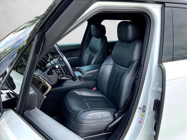 Used 2023 Land Rover Range Rover Sport SE Dynamic image 27