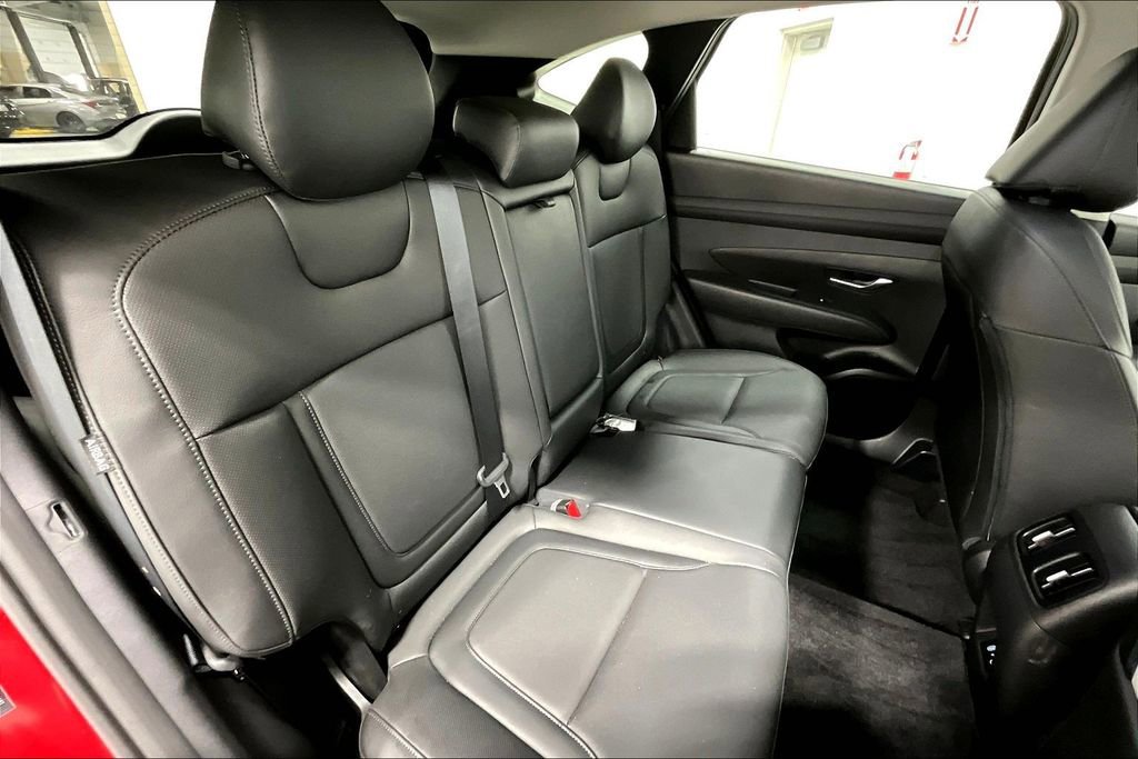 Used 2025 Hyundai Tucson SEL image 36