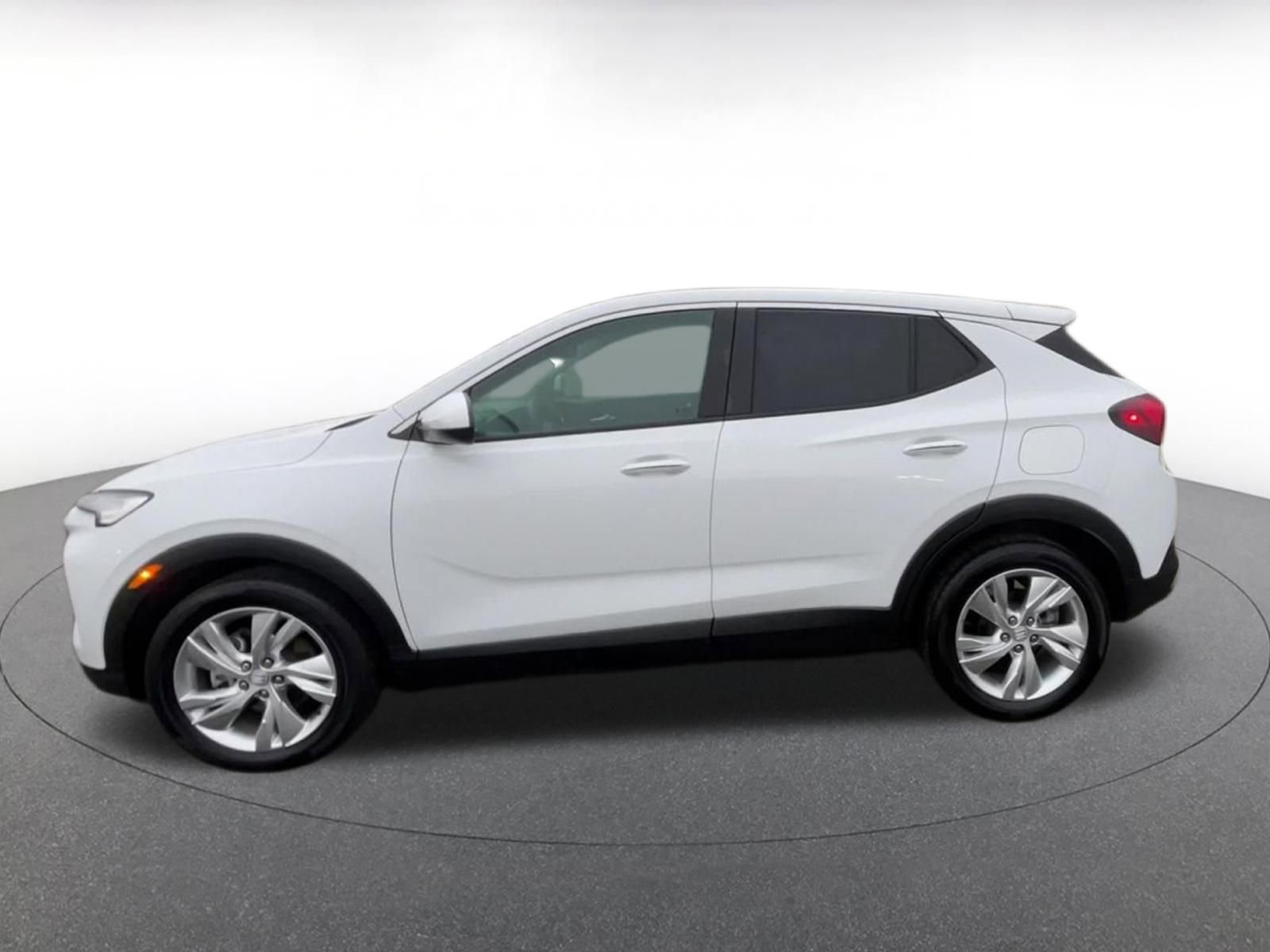 Used 2025 Buick Encore GX Preferred image 9