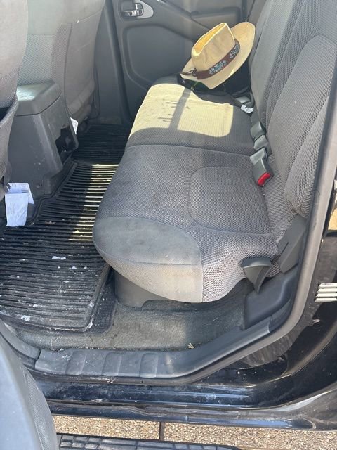 Used 2016 Nissan Frontier SV w/ SV Value Truck Package image 7