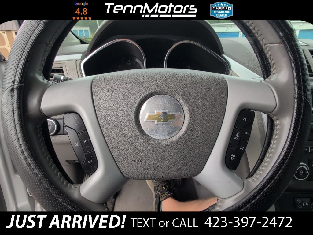 Used 2011 Chevrolet Traverse LT w/ LPO, 'HIT The Road' Package FWD image 18