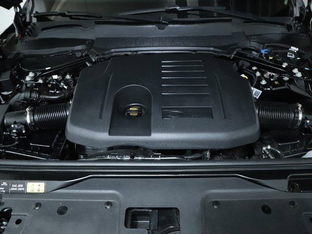 Used 2024 Land Rover Discovery Dynamic SE image 36