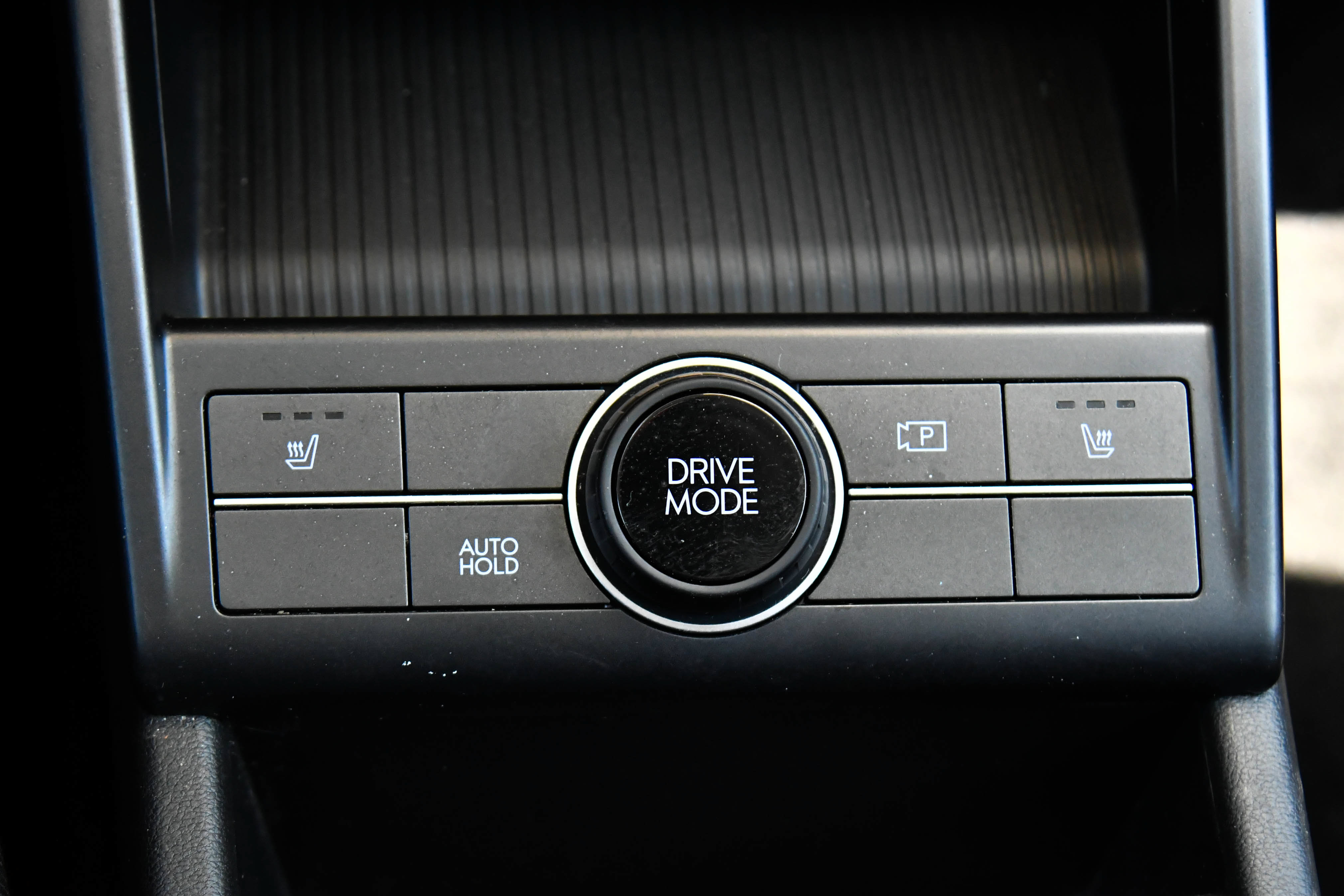 Used 2024 Hyundai Kona SEL FWD image 31