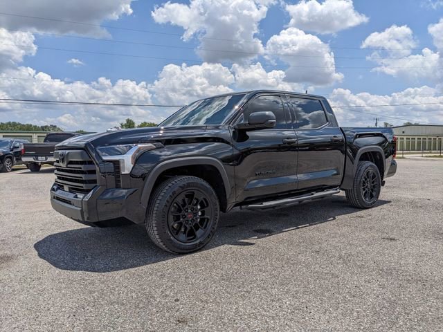 Used 2024 Toyota Tundra SR5 w/ SR5 Convenience Package RWD image 8