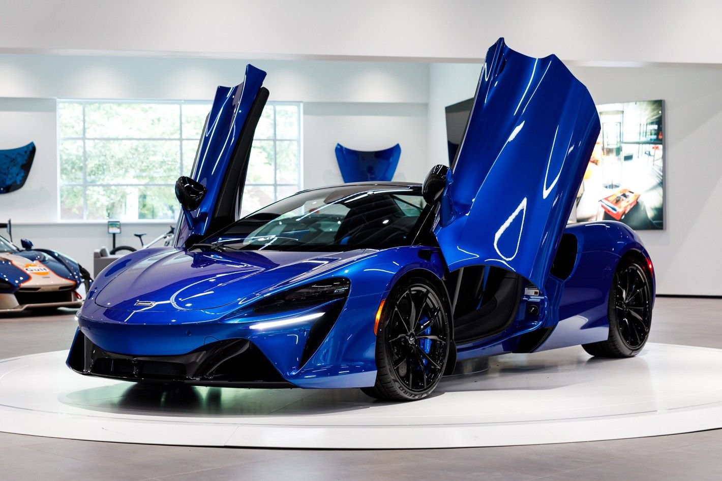 New 2026 McLaren Artura Spider RWD image 39
