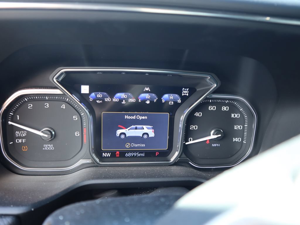 Used 2021 GMC Yukon Denali w/ Denali Premium Package AWD/4WD image 19