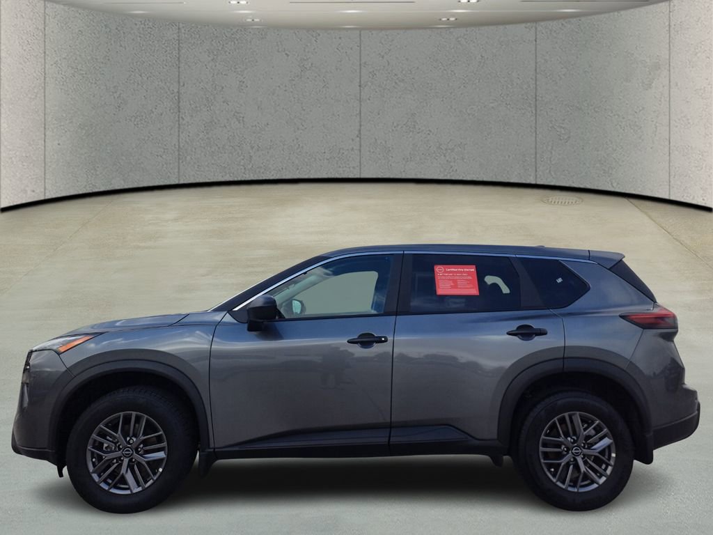 Used 2026 Nissan Rogue S FWD image 8