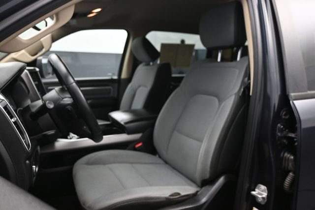 Used 2019 RAM 1500 Big Horn RWD image 5