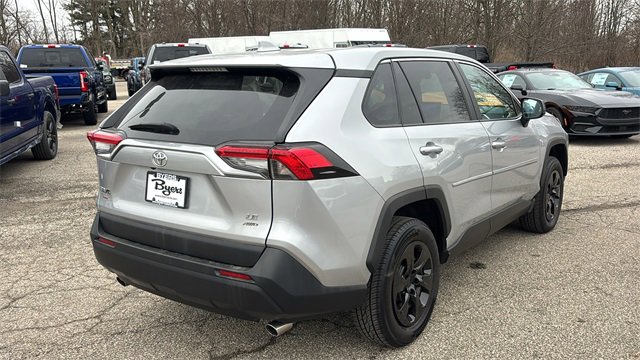 Used 2023 Toyota RAV4 LE image 30