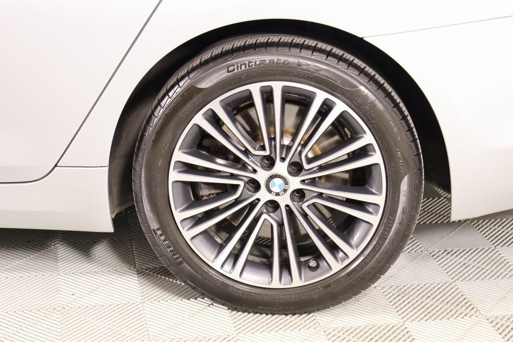 Used 2019 BMW 540i xDrive w/ Convenience Package image 20