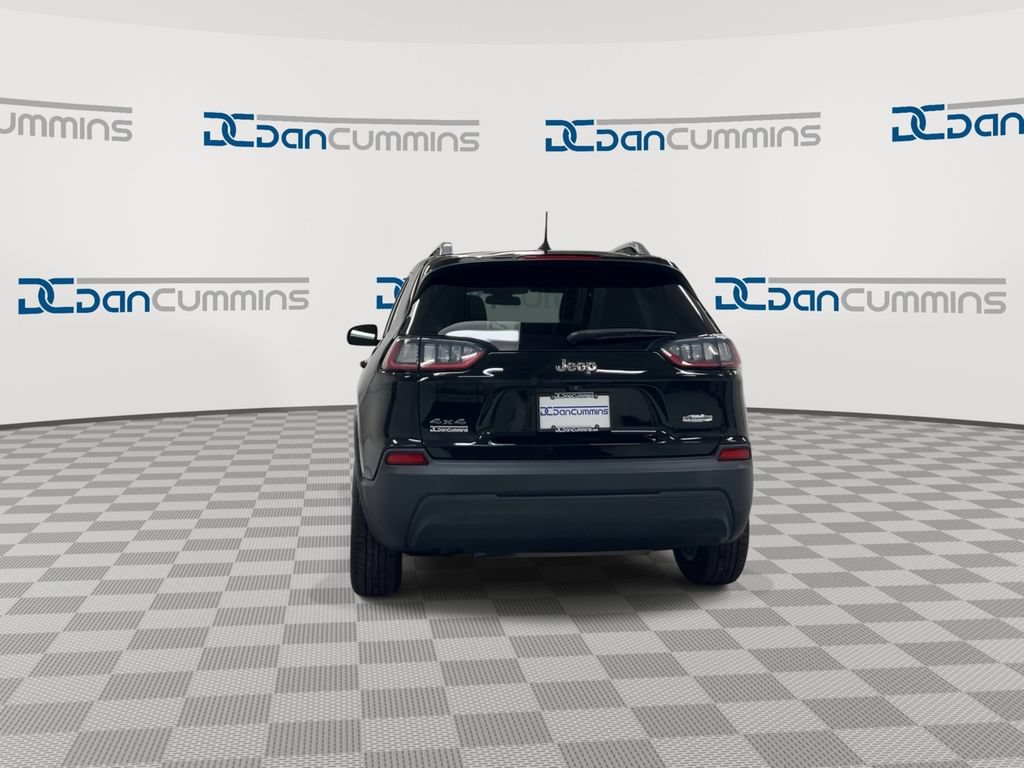 Used 2019 Jeep Cherokee Latitude w/ Popular Appearance Group AWD/4WD image 7
