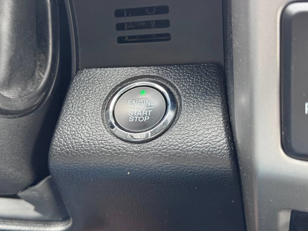 Used 2018 Ford F250 Lariat w/ Lariat Ultimate Package AWD/4WD image 7