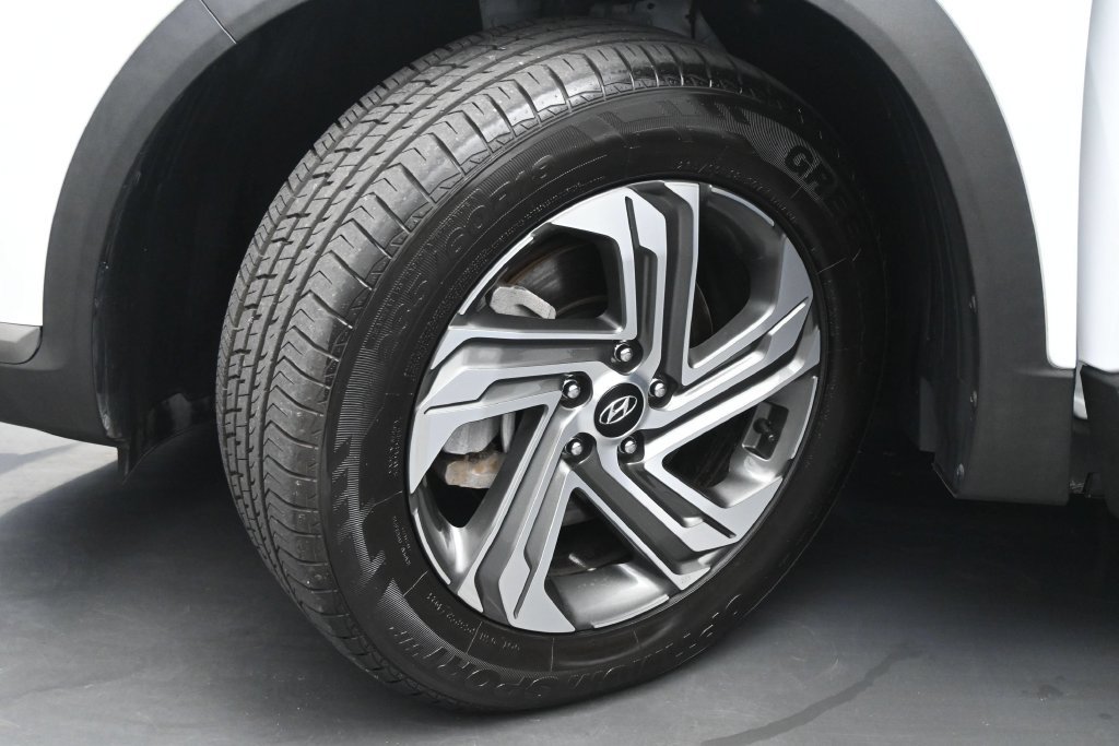 Used 2023 Hyundai Santa Fe SEL FWD image 22