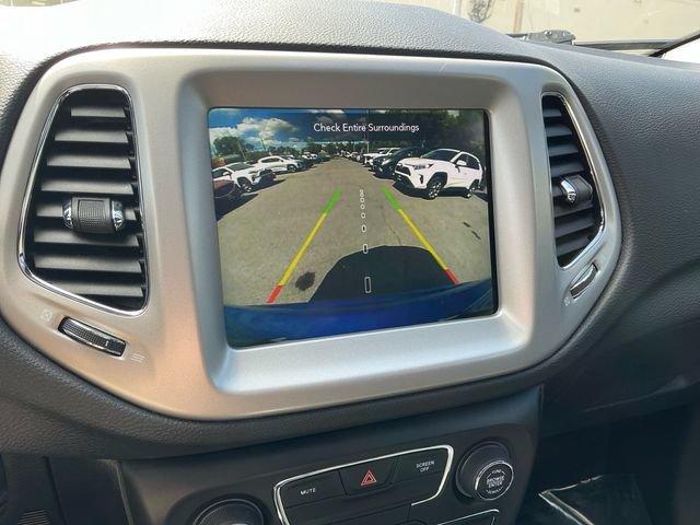 Used 2021 Jeep Compass Latitude w/ Sun and Sound Group AWD/4WD image 22