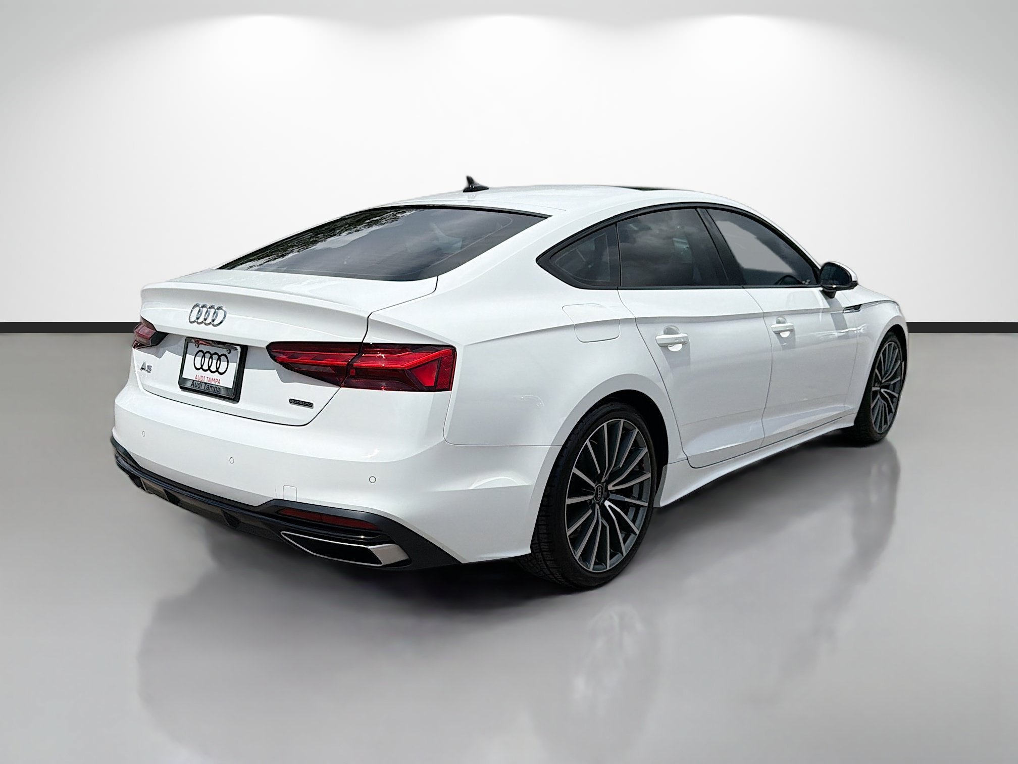 Used 2024 Audi A5 2.0T Premium Plus AWD/4WD image 3