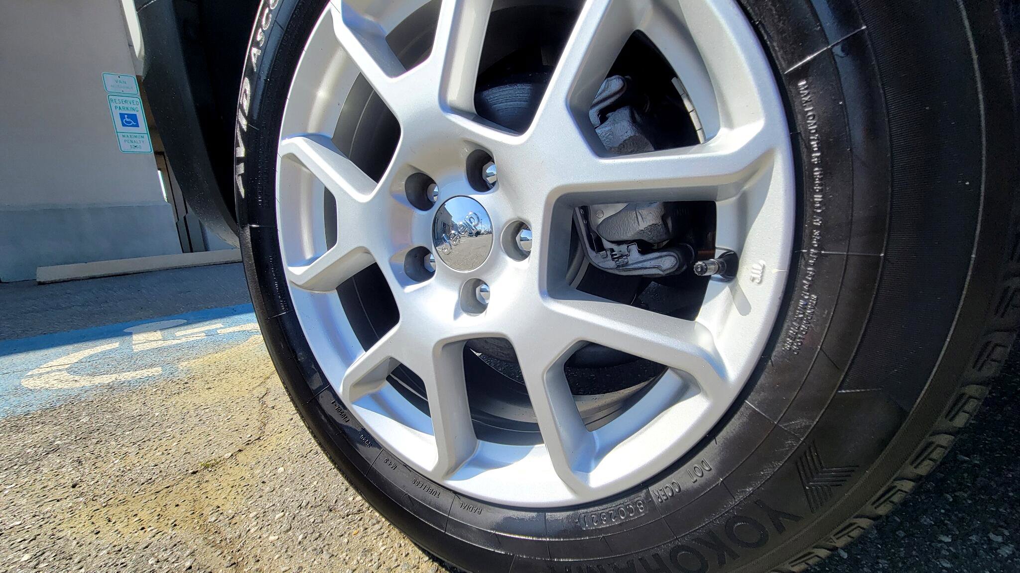 Used 2021 Jeep Renegade Latitude w/ Convenience Group image 52