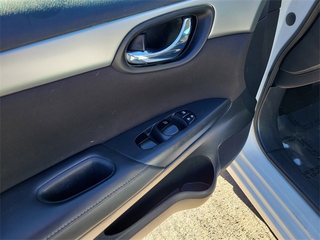 Used 2017 Nissan Sentra S image 8