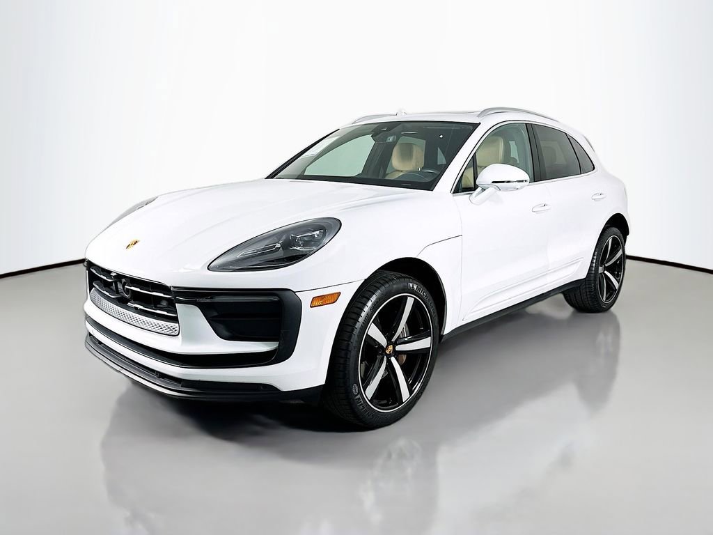 Certified 2023 Porsche Macan AWD/4WD image 1