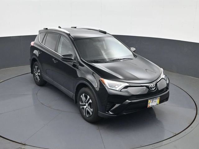 Used 2016 Toyota RAV4 LE AWD/4WD image 15