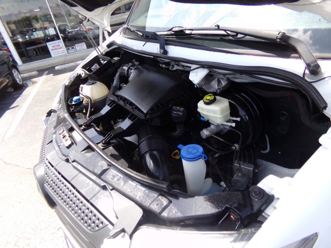 Used 2014 Mercedes-Benz Sprinter 2500 image 44