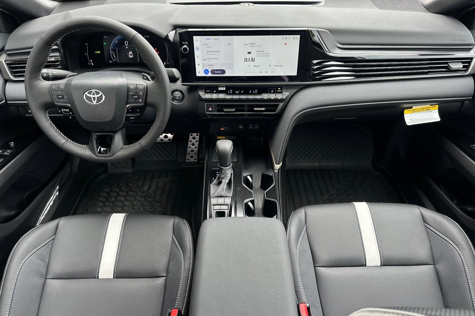 New 2026 Toyota Camry Hybrid image 13