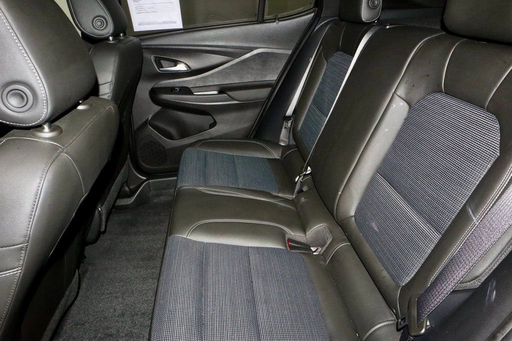 Used 2025 Buick Envista Preferred w/ Convenience II Package image 20