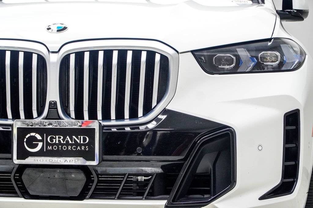 Used 2026 BMW X5 xDrive40i AWD/4WD image 12