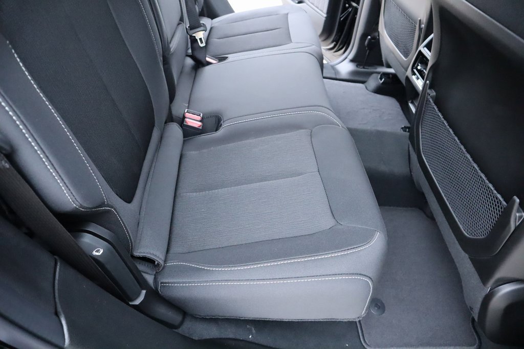 New 2025 Jeep Grand Cherokee Laredo image 13