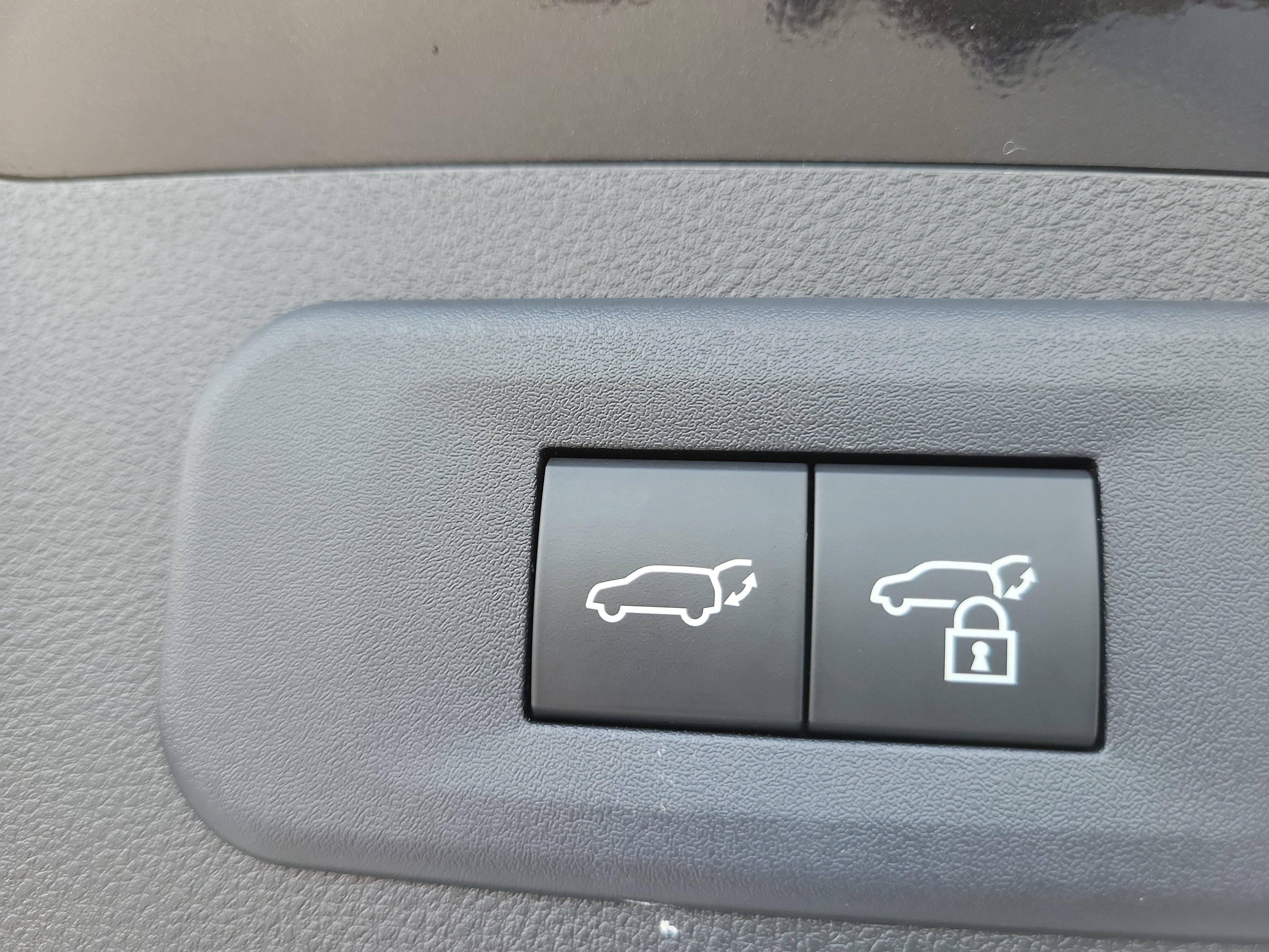 Certified 2025 Lexus NX 250 FWD w/ Accessory Package (K3) image 11