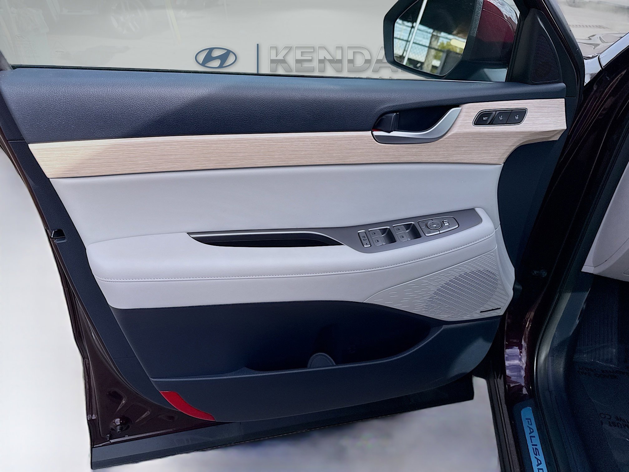 Used 2024 Hyundai Palisade Limited image 19