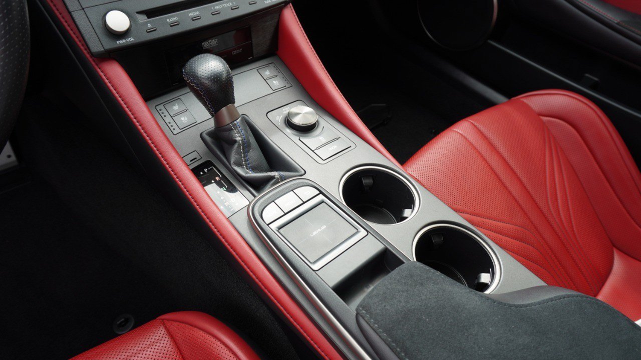 Used 2015 Lexus RC F w/ Premium Package RWD image 14