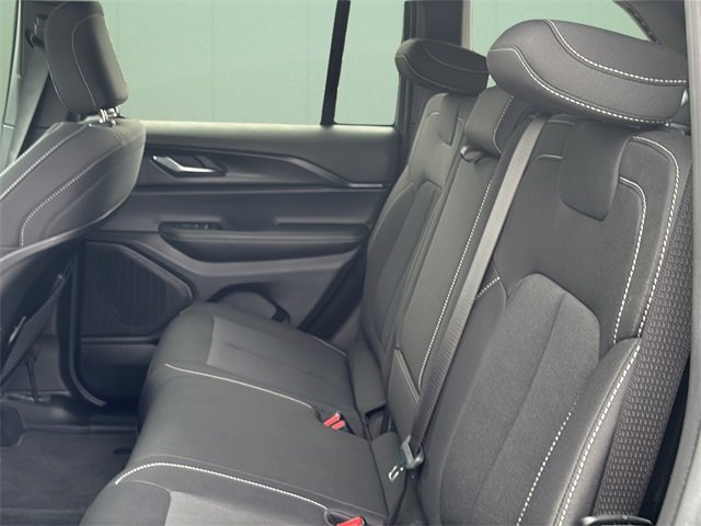 Certified 2025 Jeep Grand Cherokee Laredo X w/ Luxury Tech Group I image 21