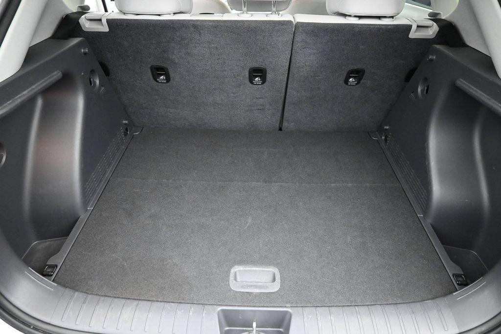 Used 2025 Hyundai Kona SEL FWD image 15