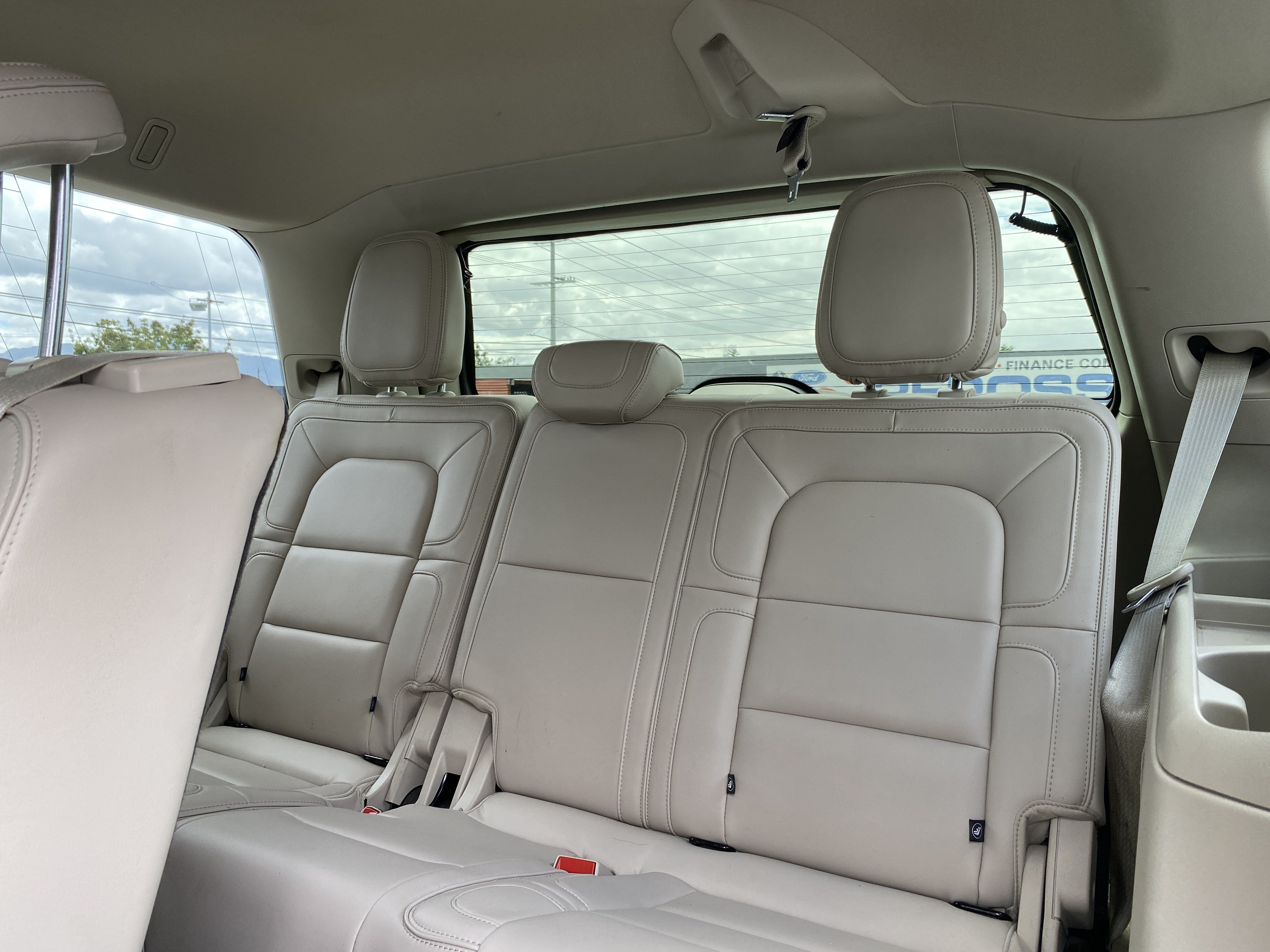 Used 2019 Lincoln Navigator Select w/ Cargo Package RWD image 25