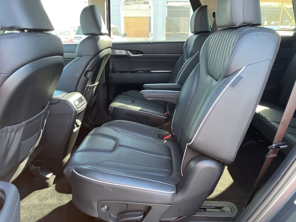 Used 2023 Hyundai Palisade Limited image 33