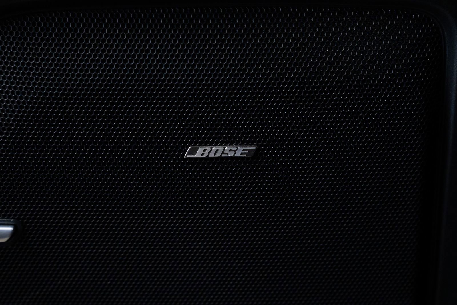 Used 2016 Porsche Cayenne image 15