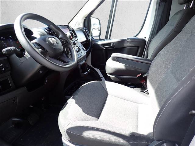 Used 2025 RAM ProMaster 2500 w/ U-Haul Equipment Group FWD image 12