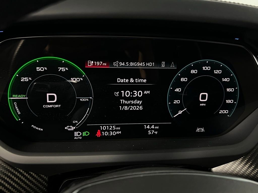 Used 2024 Audi e-tron GT Premium Plus image 17