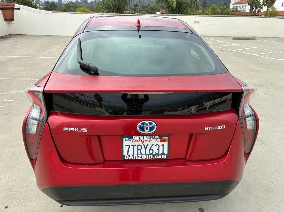 Used 2016 Toyota Prius Three Touring image 8
