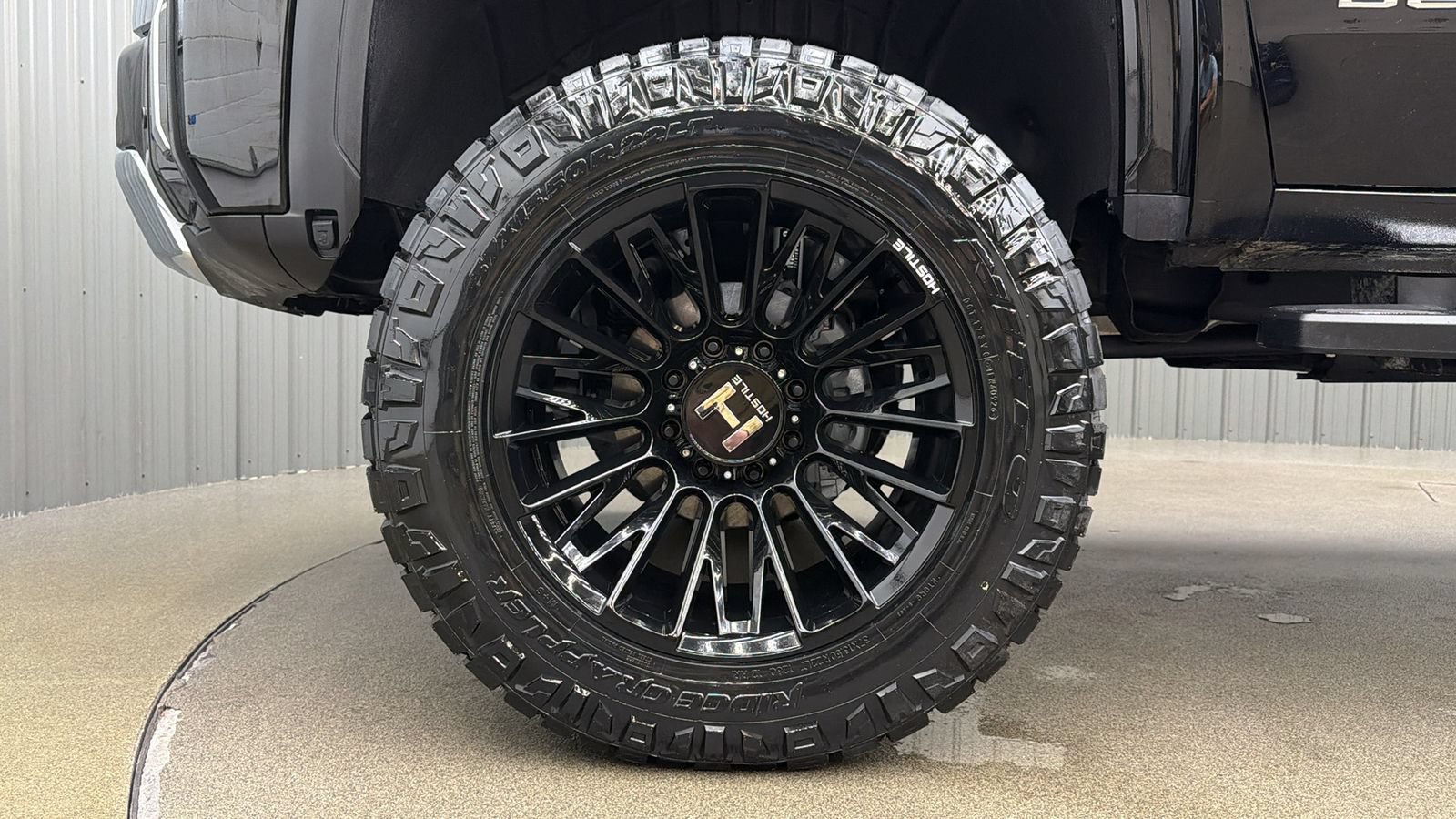 Used 2026 GMC Sierra 3500 Denali w/ Denali Reserve Package AWD/4WD image 9