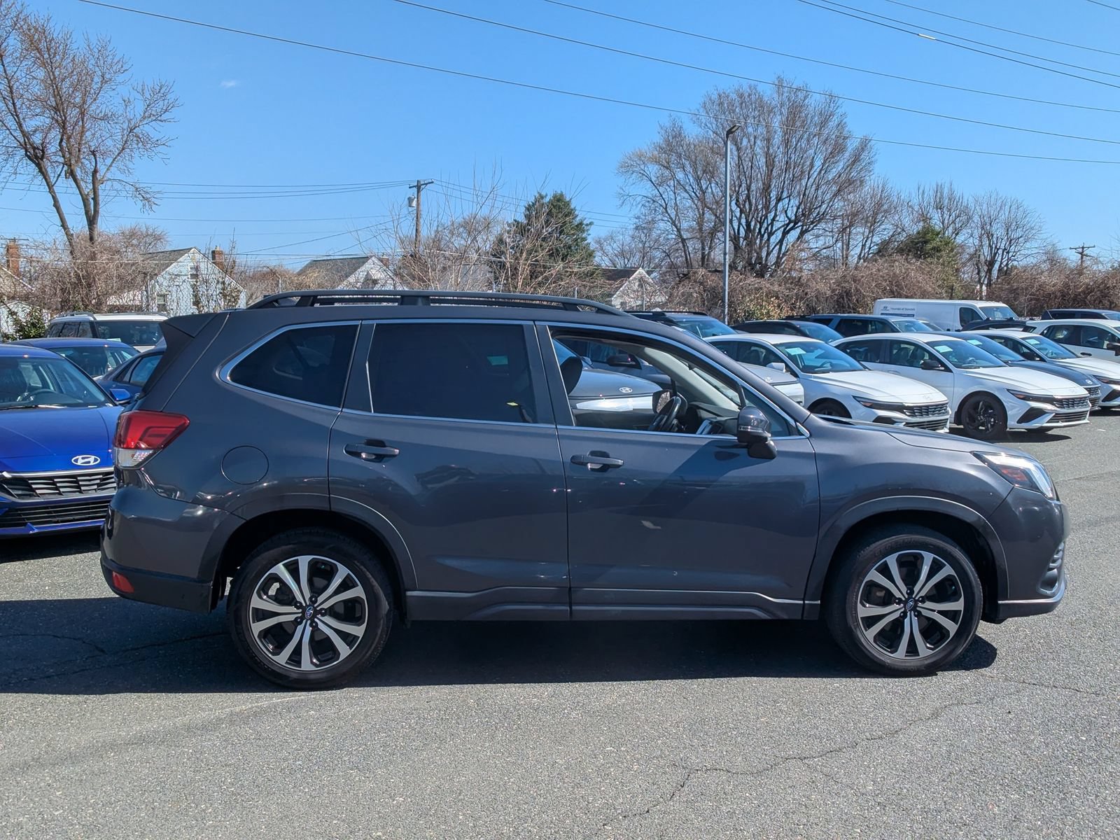 Used 2022 Subaru Forester Limited AWD/4WD image 8