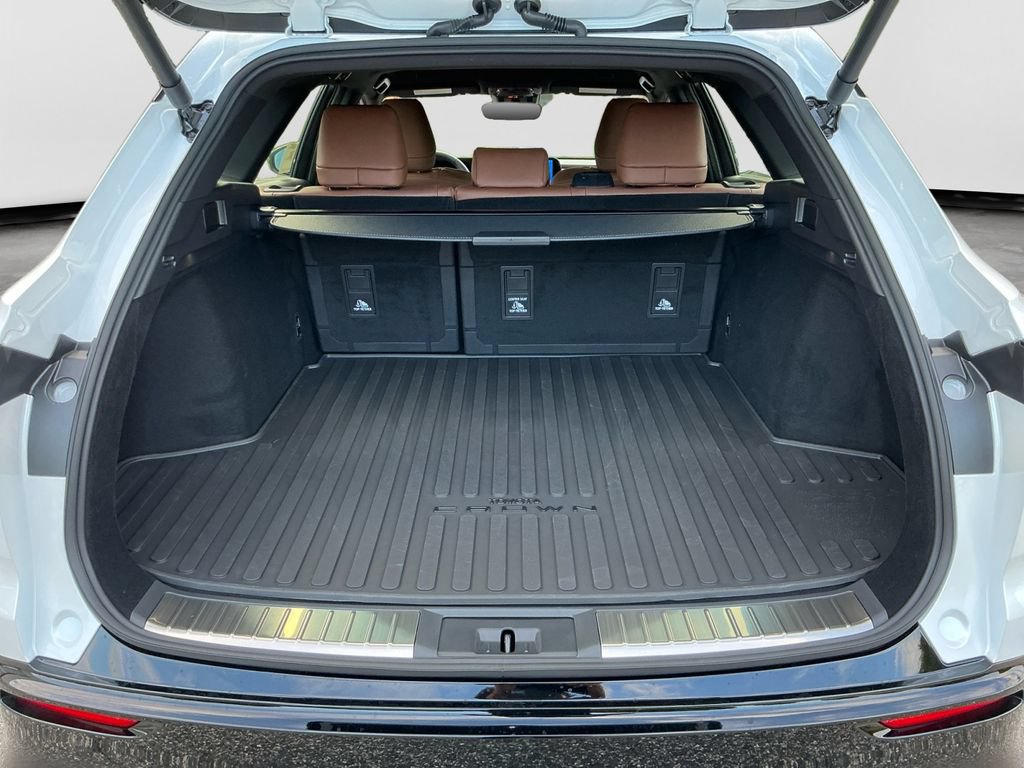 New 2026 Toyota Crown Signia AWD/4WD image 17