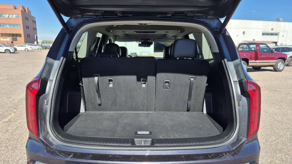 Certified 2025 Kia Telluride S image 18