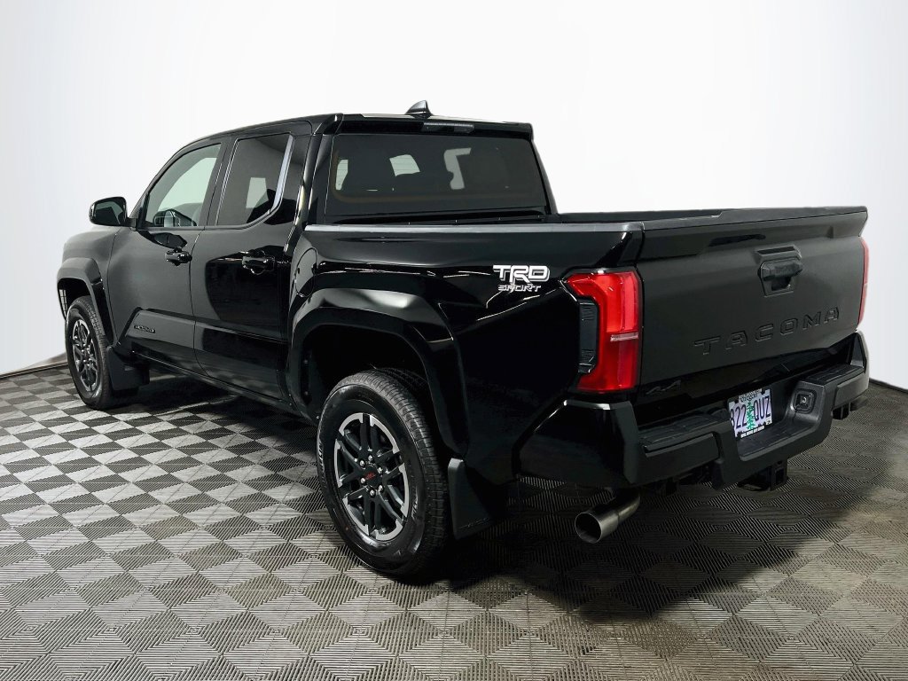 Certified 2025 Toyota Tacoma TRD Sport AWD/4WD image 5