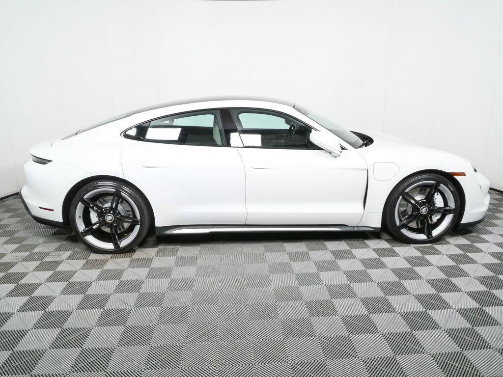 Certified 2022 Porsche Taycan RWD image 27
