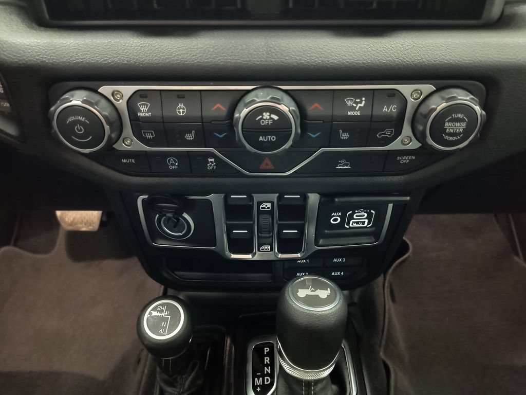 Used 2026 Jeep Wrangler Unlimited Sport AWD/4WD image 15