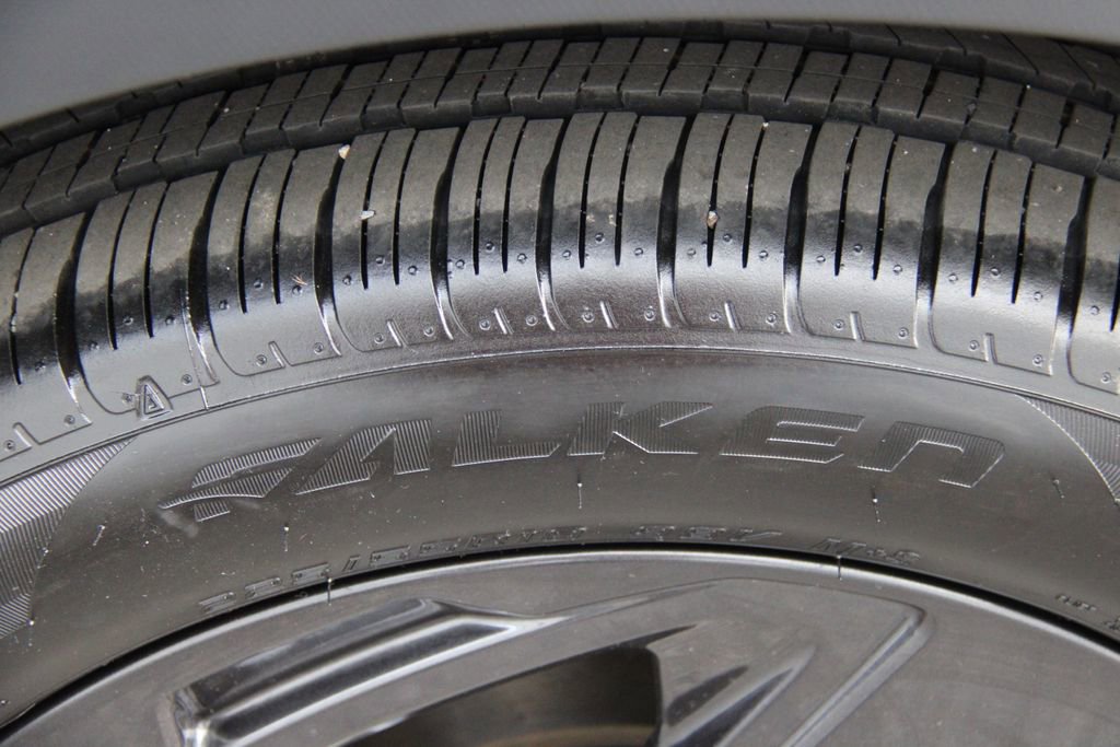 Certified 2025 Subaru Crosstrek 2.5i Sport w/ Crosstrek Mirror Package image 27