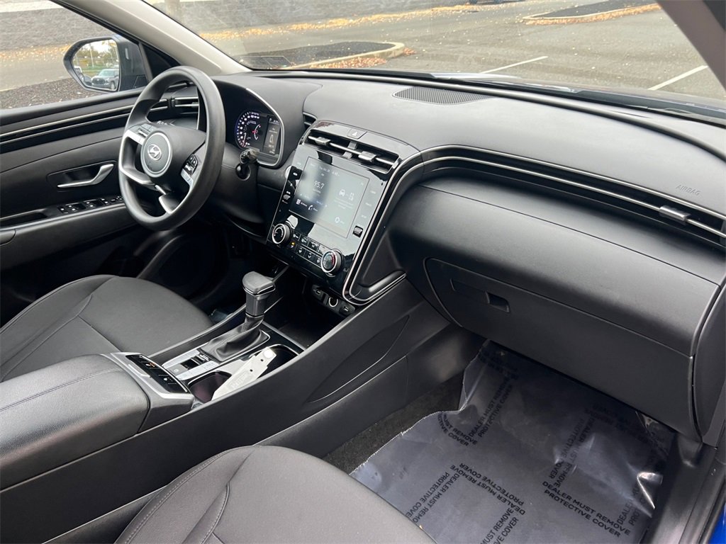Used 2022 Hyundai Tucson SEL w/ Cargo Package image 16